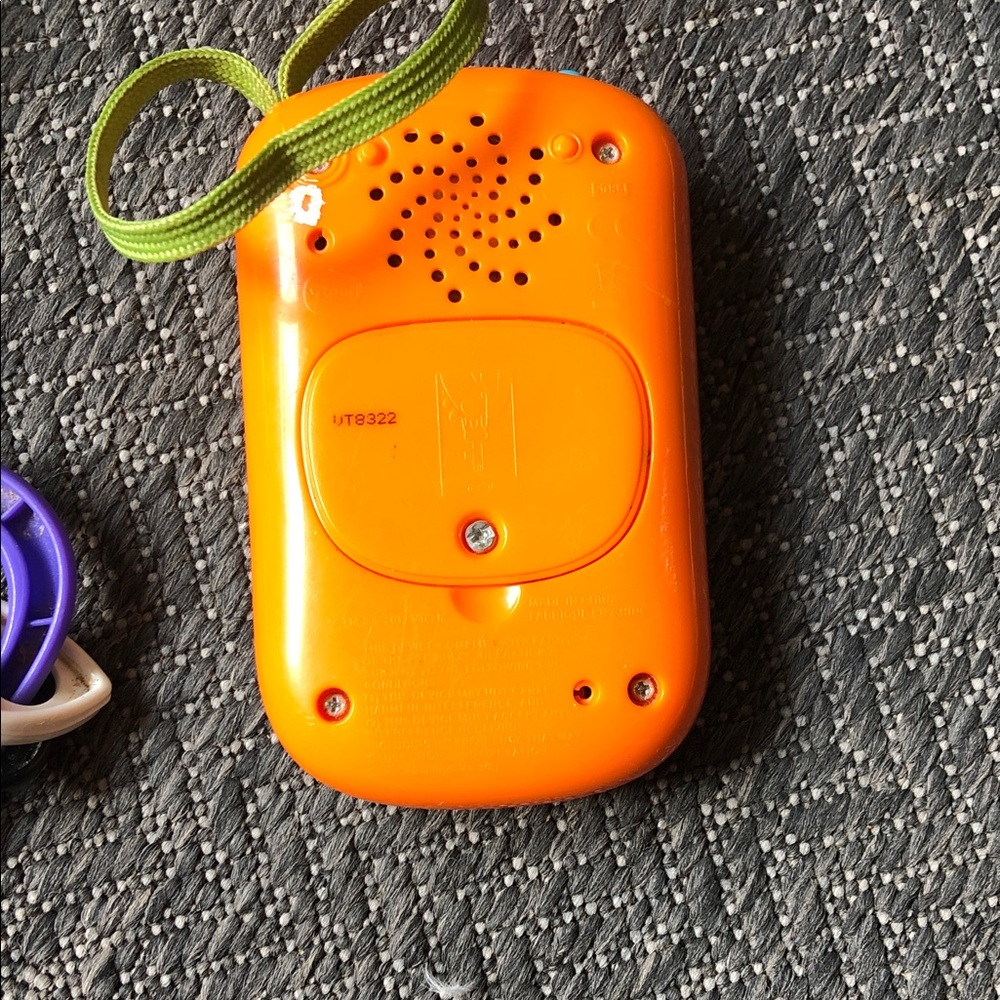 Vtech Colorful Baby Toy Rattle & Teether Set - Picture 8 of 8